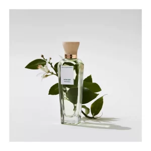 AGUA FRESCA DE AZAHAR de Adolfo Domínguez 120 ml es un “Eau de Toilette” para mujer que se incluye en la familia Floral, lanzada en el año 2016 por la firma de moda española. de mujer Ref. 7085