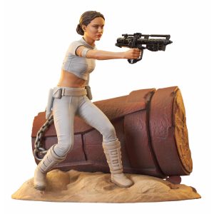 Estatua Padme Episodio 2 Star Wars Premier Collection 23cm Tamaño: 23cm. Resina. Esta estatua está limitada a 3000 unidades e incluye certificado de autenticidad en una caja numerada ref0325
